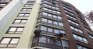 Установка крыши на балкон Ртищево цена от 1057 руб. м/2.